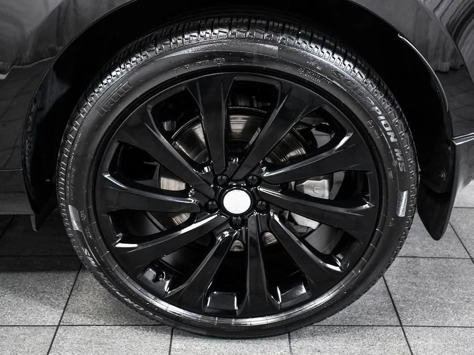 2025 Land Rover Range Rover L460 - Image 8 of 20