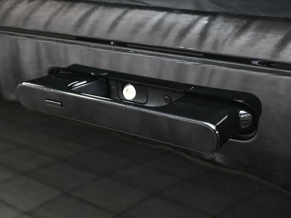 2025 Land Rover Range Rover L460 - Image 12 of 20