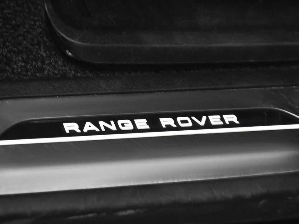 2025 Land Rover Range Rover L460 - Image 20 of 20