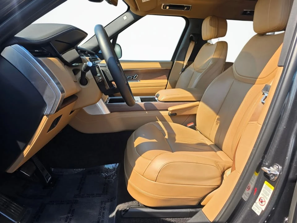 2025 Land Rover Range Rover L460 - Image 10 of 20