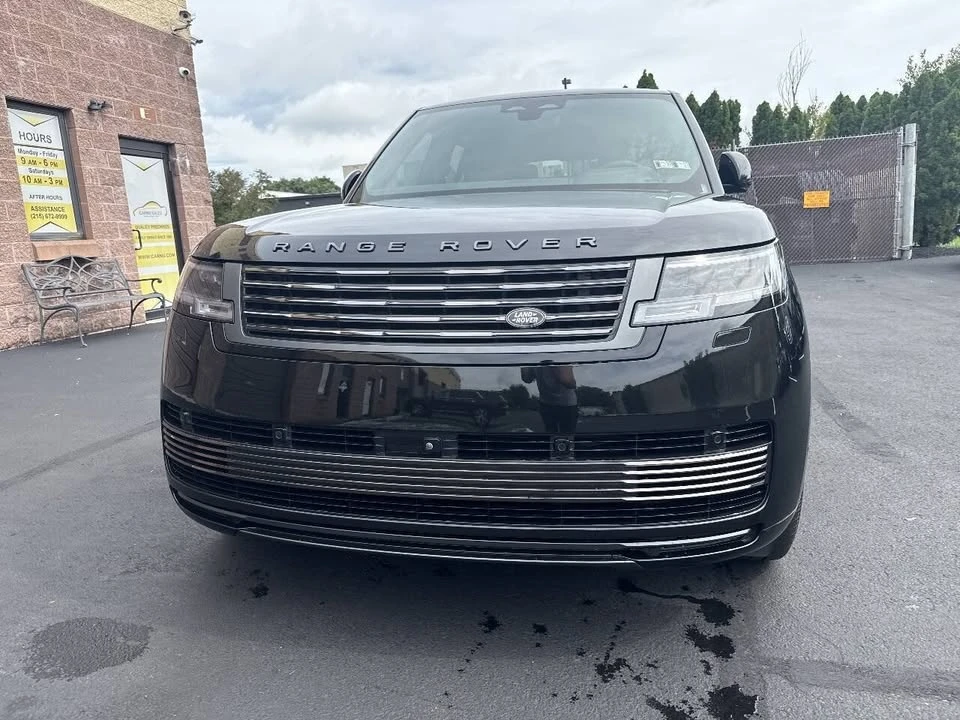 2025 Land Rover Range Rover L460 - Image 4 of 19
