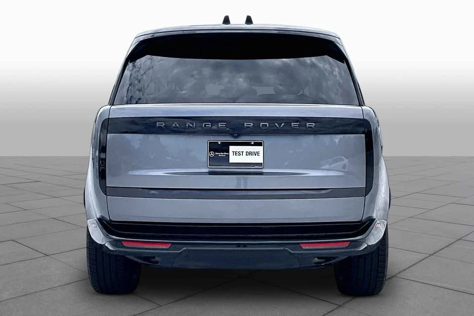 2025 Land Rover Range Rover L460 - Image 4 of 14