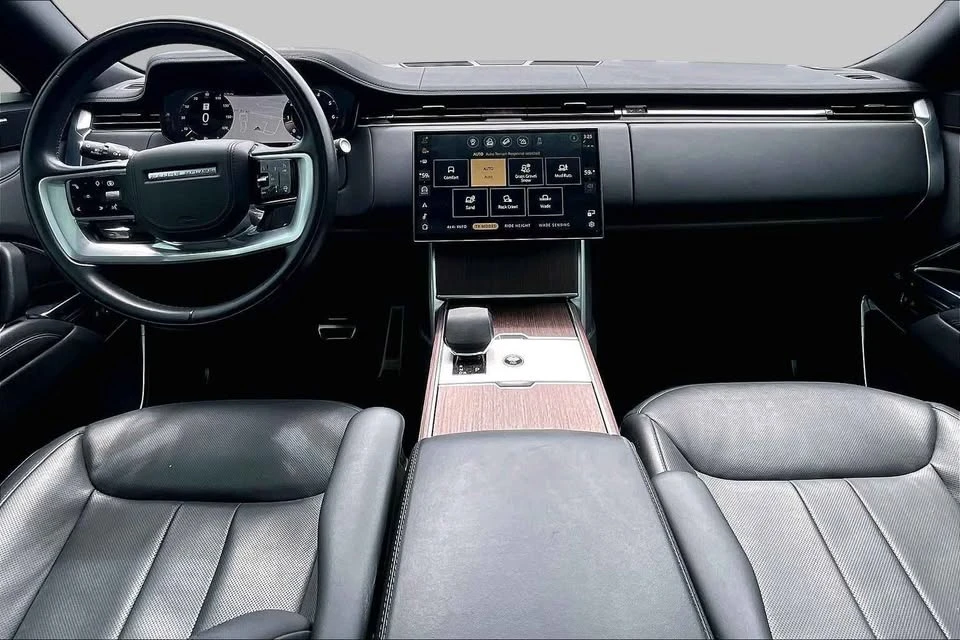 2025 Land Rover Range Rover L460 - Image 11 of 14