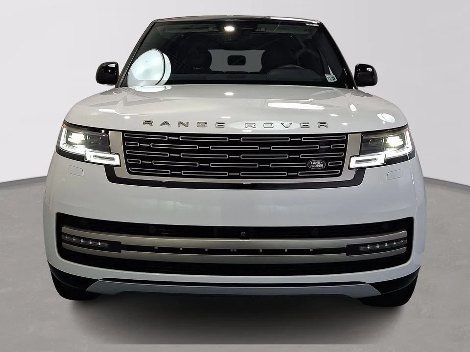 2025 Land Rover Range Rover L460 - Image 2 of 15