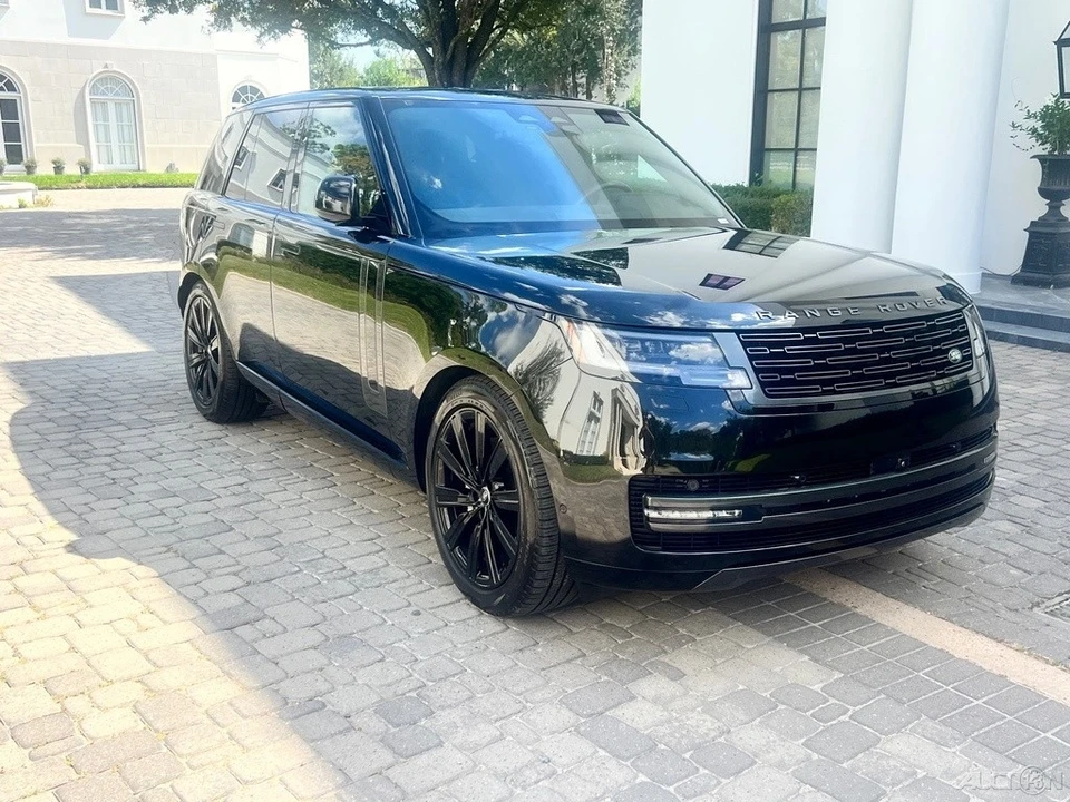 2025 Land Rover Range Rover L460 - Image 5 of 21