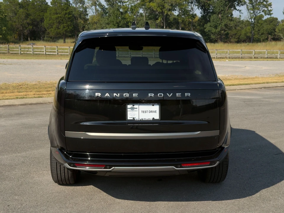 2025 Land Rover Range Rover L460 - Image 6 of 31