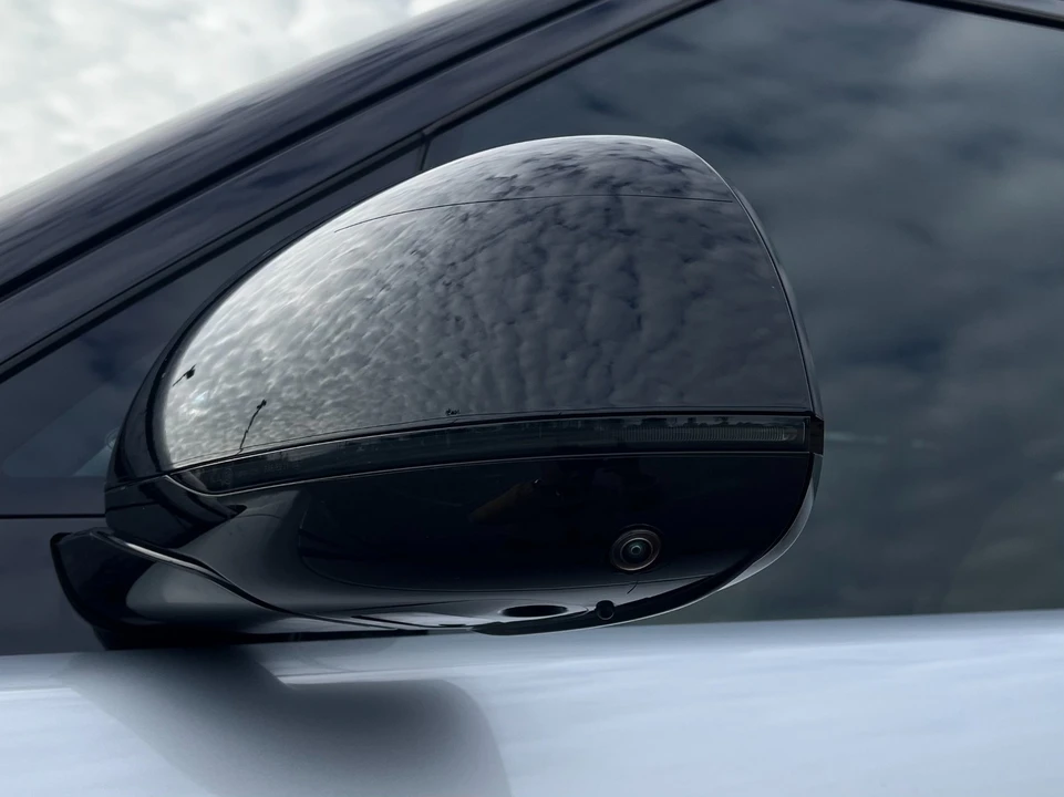 2025 Land Rover Range Rover L460 - Image 12 of 12