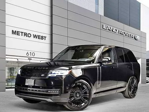 2025 Land Rover Range Rover P400 SE SWB