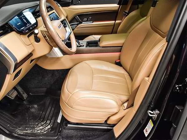 2025 Land Rover Range Rover L460 - Image 11 of 19