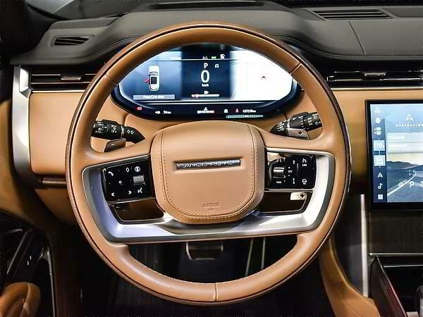 2025 Land Rover Range Rover L460 - Image 14 of 19