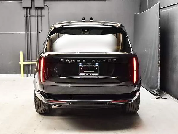 2025 Land Rover Range Rover L460 - Image 8 of 19