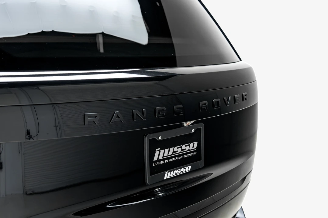 2025 Land Rover Range Rover L460 - Image 25 of 31