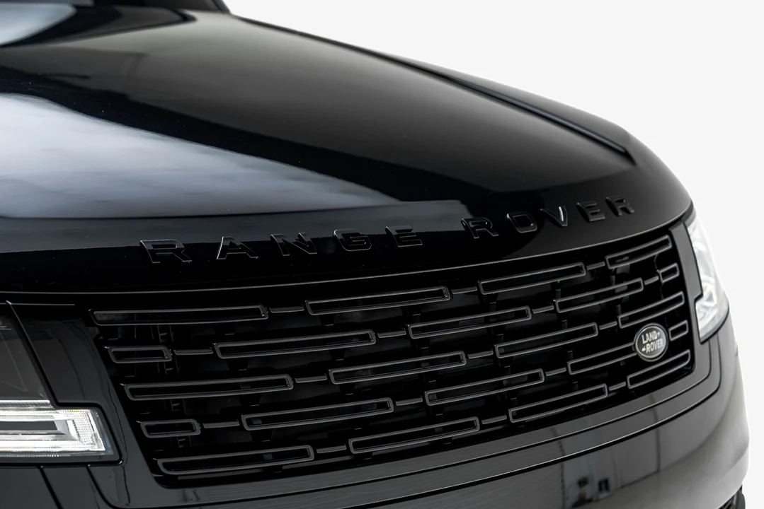 2025 Land Rover Range Rover L460 - Image 20 of 31