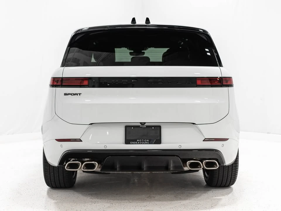 2025 Land Rover Range Rover L460 - Image 4 of 8