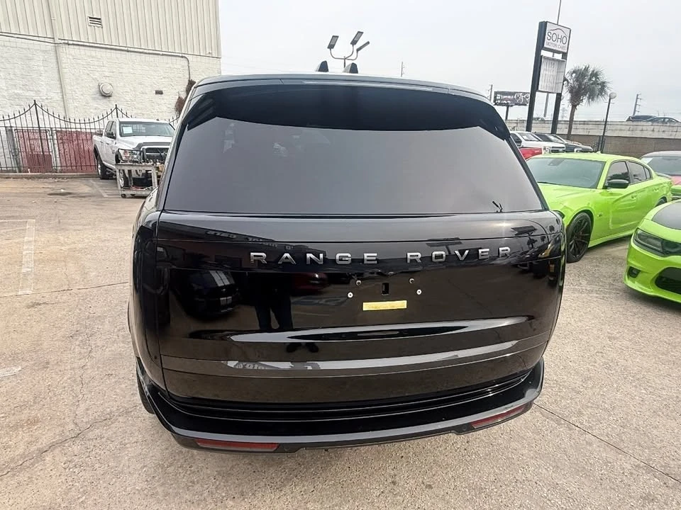 2025 Land Rover Range Rover L460 - Image 5 of 20