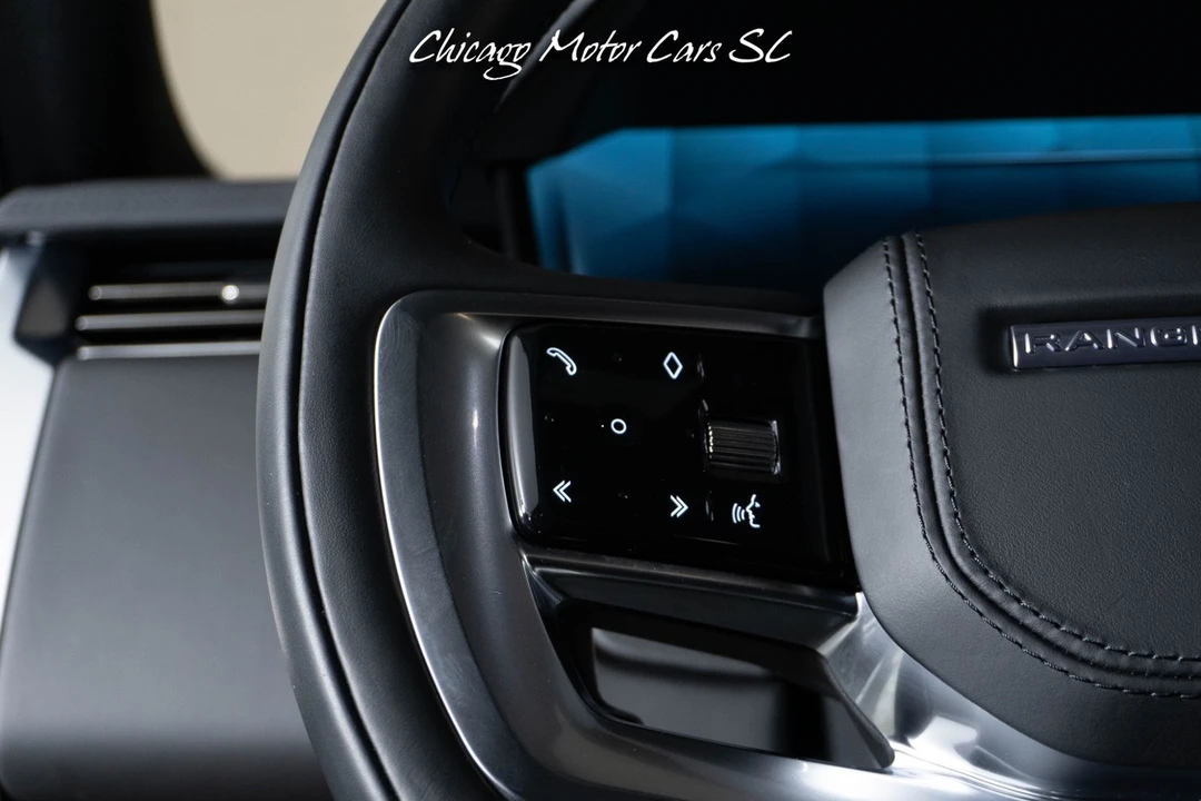 2025 Land Rover Range Rover L460 - Image 25 of 31
