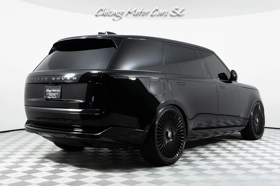 2025 Land Rover Range Rover L460 - Image 13 of 31