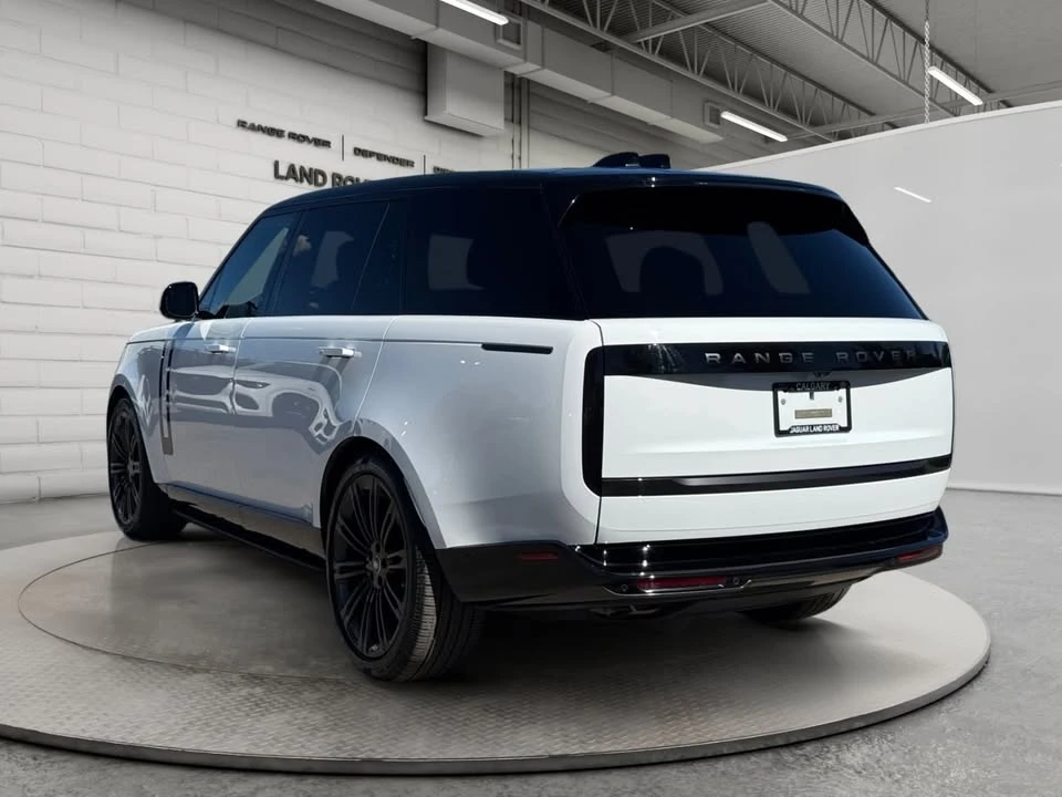 2025 Land Rover Range Rover L460 - Image 5 of 20