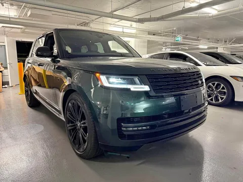 2025 Land Rover Range Rover P530 SE SWB
