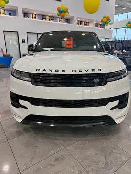 2025 Land Rover Range Rover P530 SE Sport Utility 4D