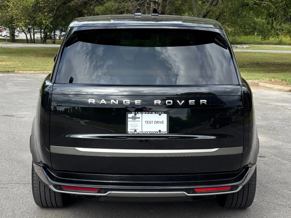 2025 Land Rover Range Rover L460 - Image 6 of 31