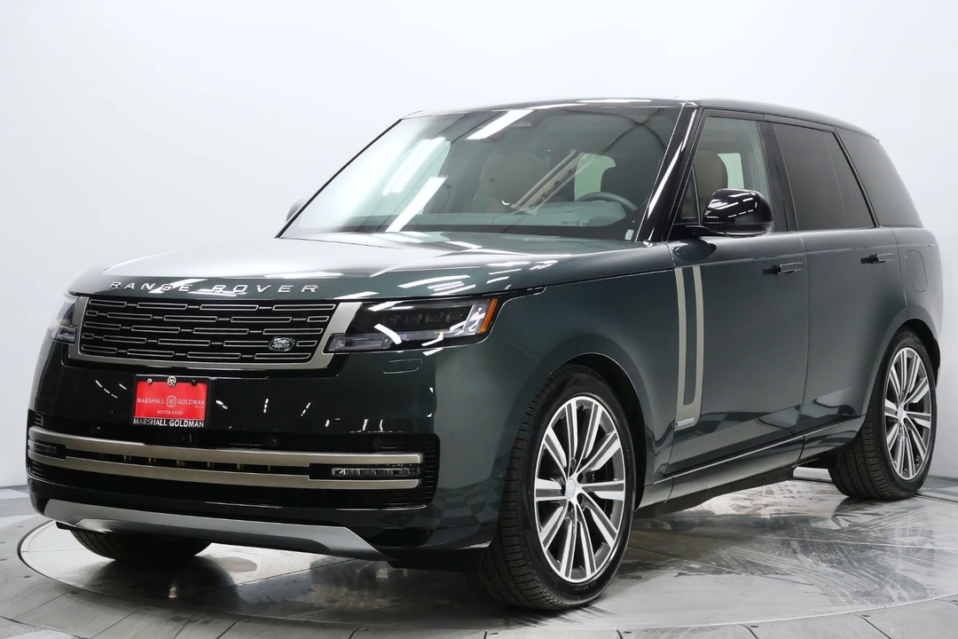 2025 Land Rover Range Rover L460 - Image 5 of 21