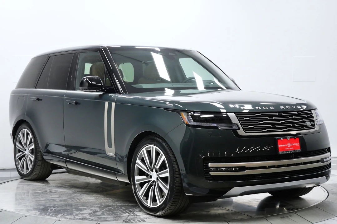 2025 Land Rover Range Rover L460 - Image 3 of 21