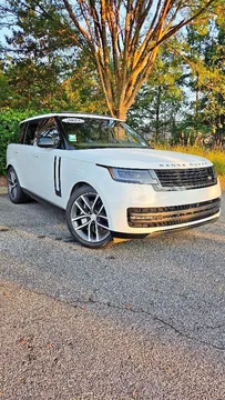 2025 Land Rover Range Rover Plug-In Hybrid SE