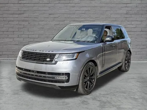 2025 Land Rover Range Rover Plug-In Hybrid SE
