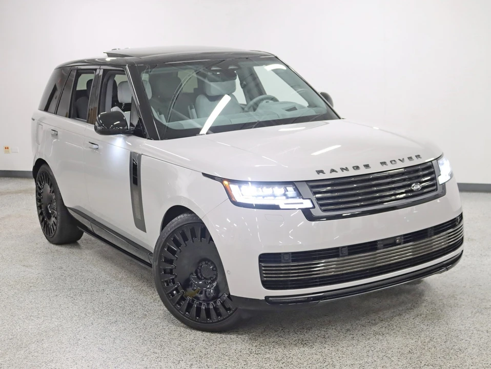 2025 Land Rover Range Rover L460 - Image 6 of 21