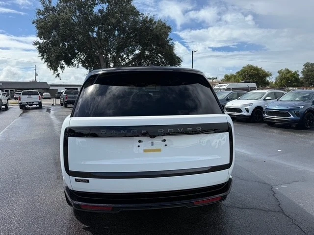 2025 Land Rover Range Rover L460 - Image 4 of 21