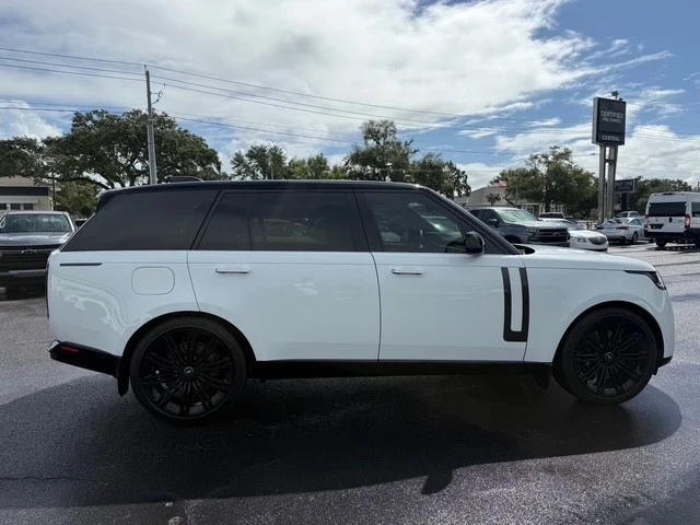 2025 Land Rover Range Rover L460 - Image 6 of 21