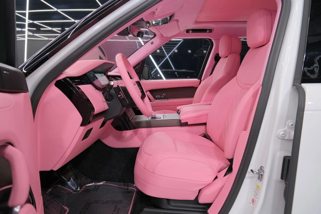 2025 Land Rover Range Rover L460 - Image 19 of 21