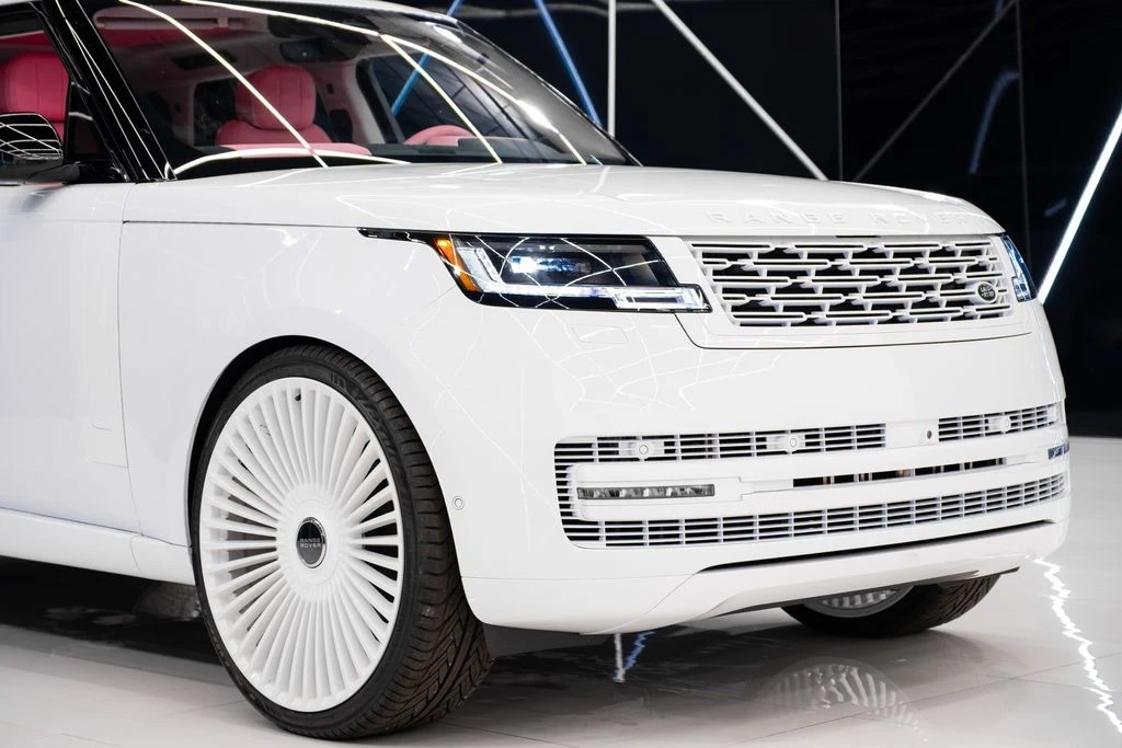 2025 Land Rover Range Rover L460 - Image 4 of 21