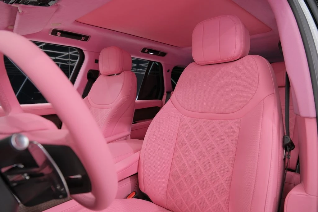 2025 Land Rover Range Rover L460 - Image 17 of 21