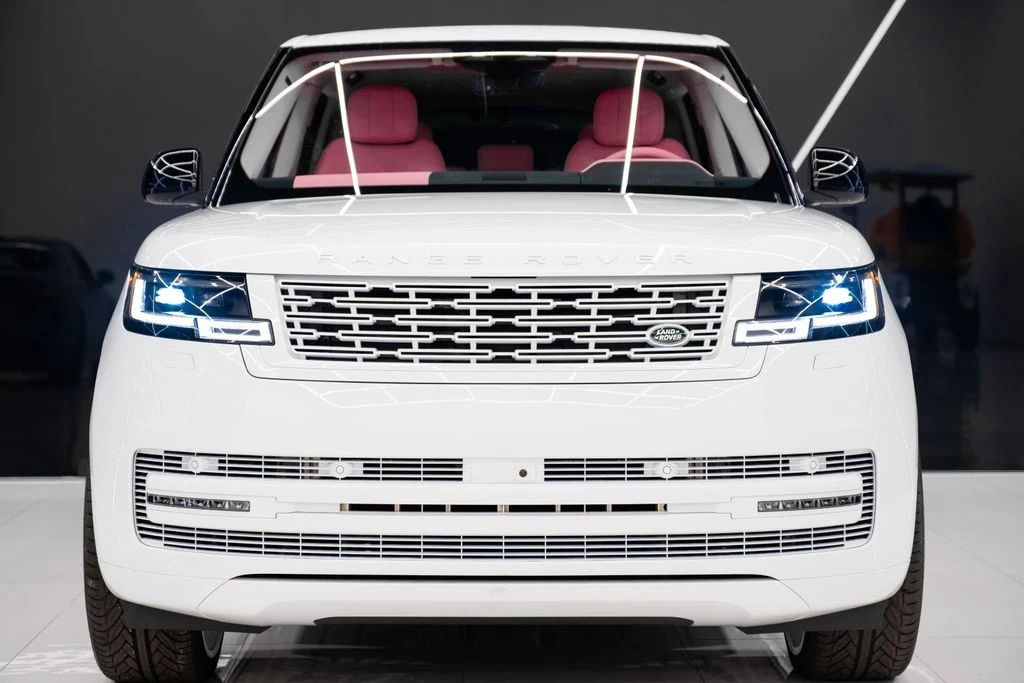2025 Land Rover Range Rover L460 - Image 2 of 21