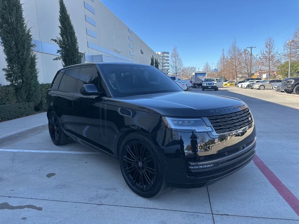 2025 Land Rover Range Rover L460 - Image 3 of 7