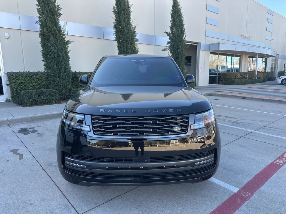 2025 Land Rover Range Rover L460 - Image 2 of 7