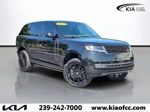 2025 Land Rover Range Rover SE