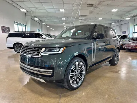 2025 Land Rover Range Rover SE