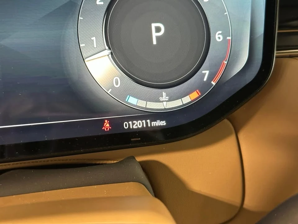 2025 Land Rover Range Rover L460 - Image 20 of 20