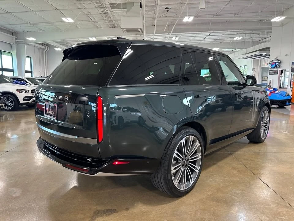 2025 Land Rover Range Rover L460 - Image 6 of 20