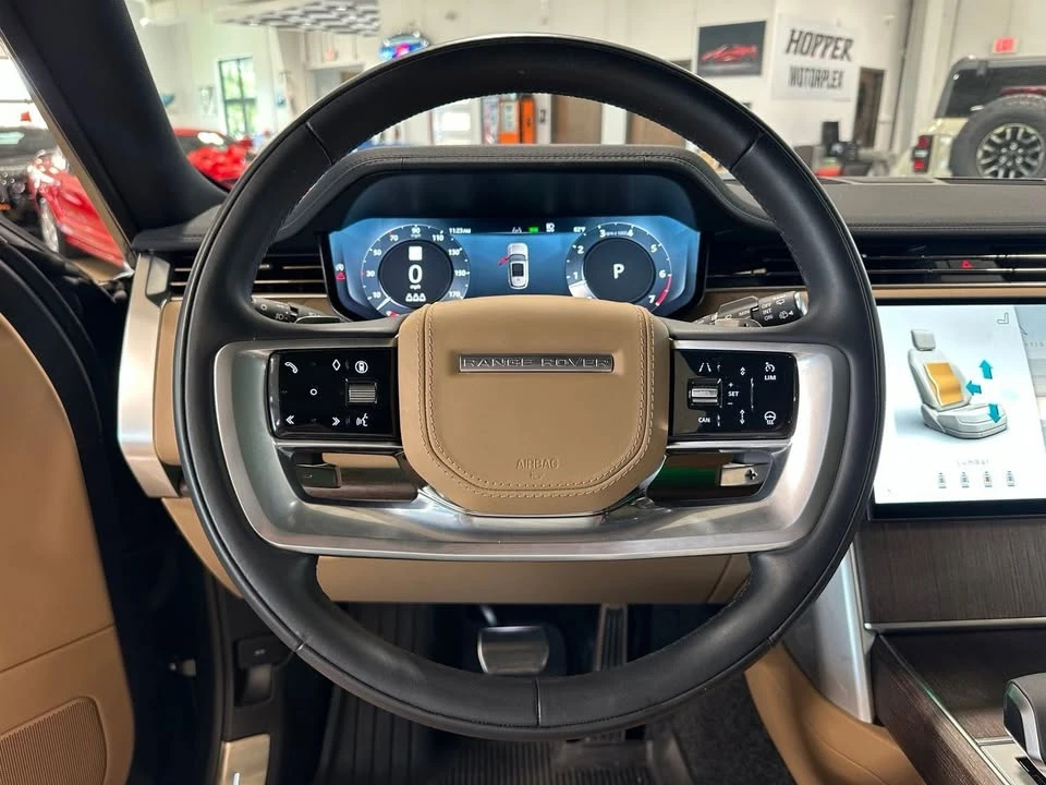 2025 Land Rover Range Rover L460 - Image 14 of 20