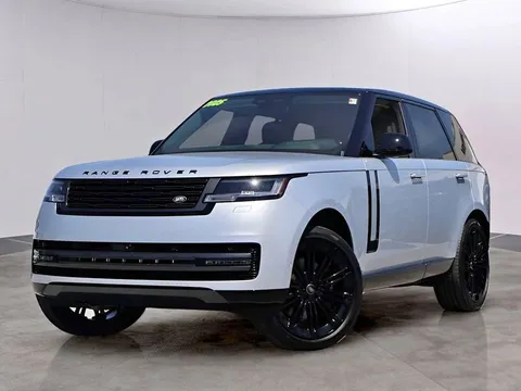 2025 Land Rover Range Rover SE