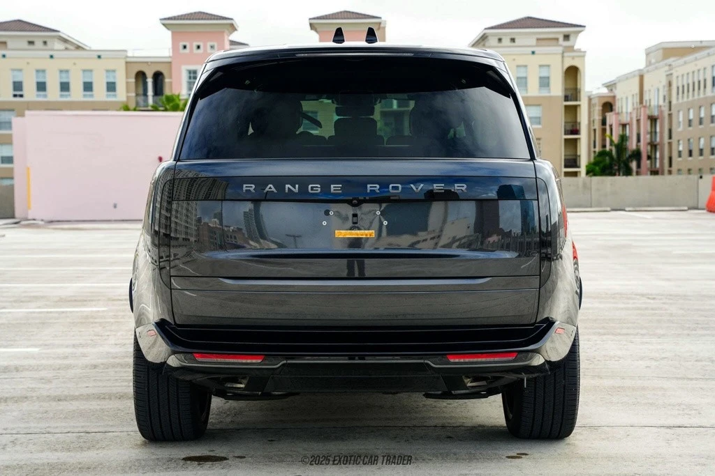 2025 Land Rover Range Rover L460 - Image 7 of 12