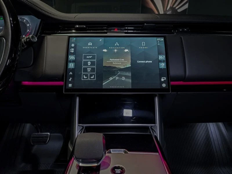 2025 Land Rover Range Rover L460 - Image 16 of 20