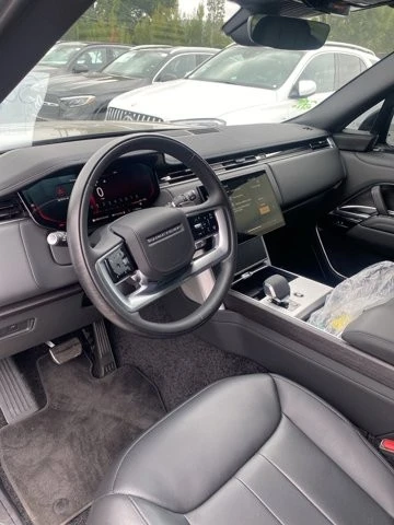 2025 Land Rover Range Rover L460 - Image 7 of 16
