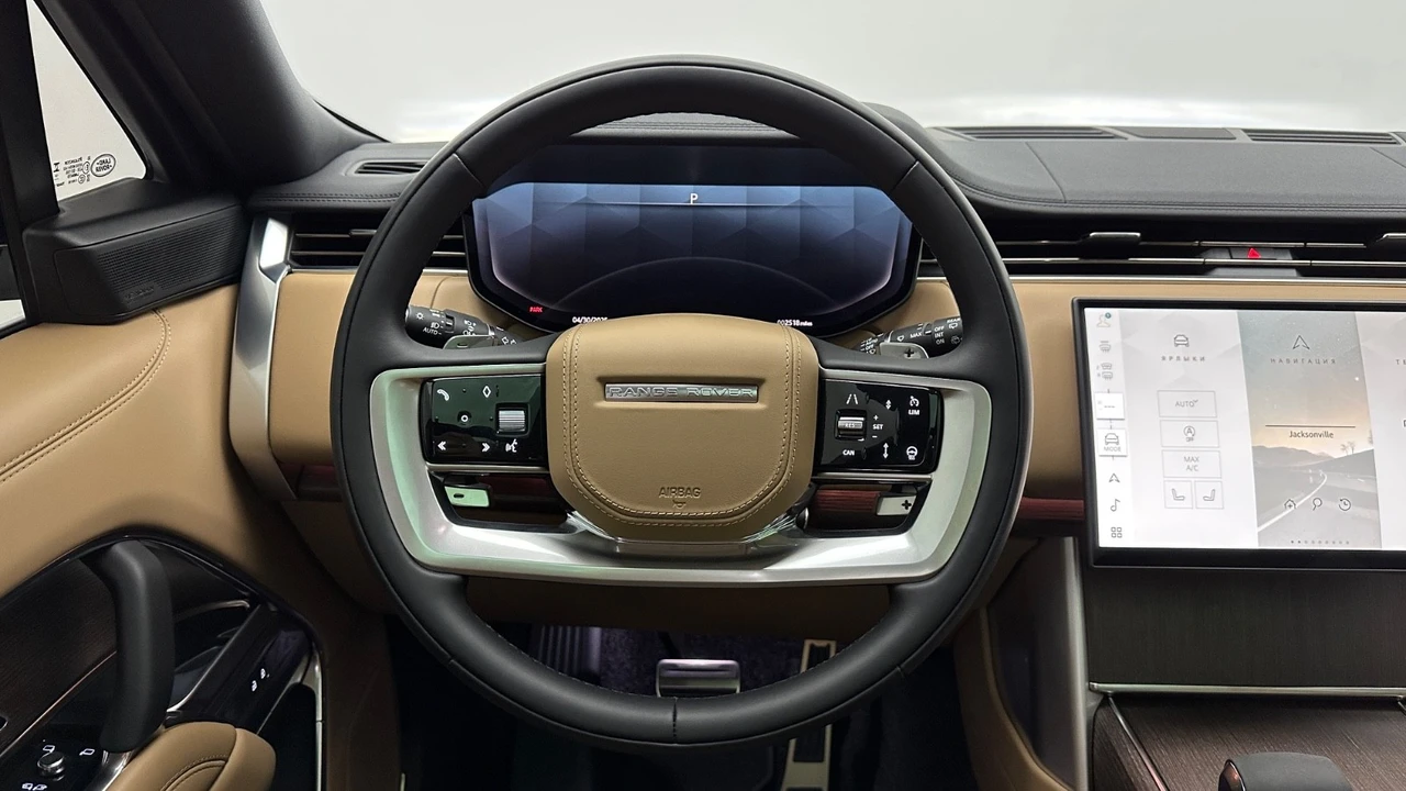 2025 Land Rover Range Rover L460 - Image 11 of 31