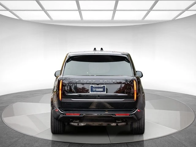2025 Land Rover Range Rover L460 - Image 3 of 12