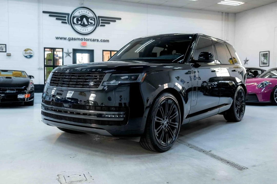 2025 Land Rover Range Rover L460 - Image 4 of 21